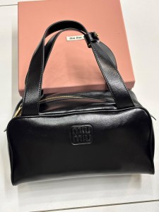 Сумка Miu Miu Сумка Miu Miu