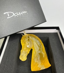 Статутэтка Daum