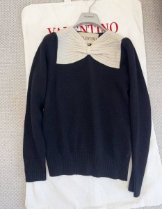 Свитер Valentino