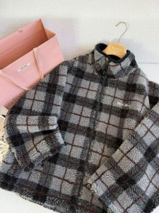 Бомбер Miu MIu