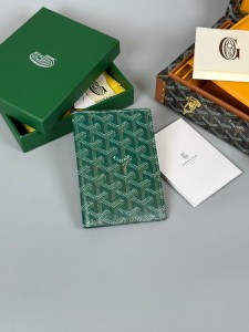 Обложка на паспорт Goyard