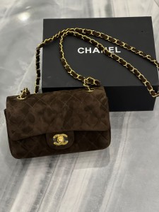 Замшевая сумка Chanel