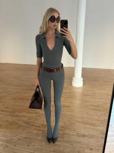 Женский костюм Elsa Hosk серый