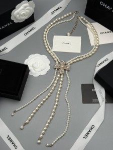 Ожерелье Chanel