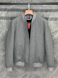 Кашемировый бомбер Kiton