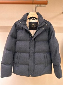 Мужской пуховик Loro Piana серый