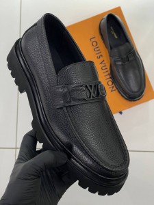 Мужские  лоферы Louis Vuitton черные