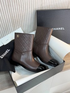 Женские ботинки Chanel коричневые