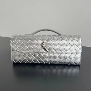 Клатч Bottega Veneta