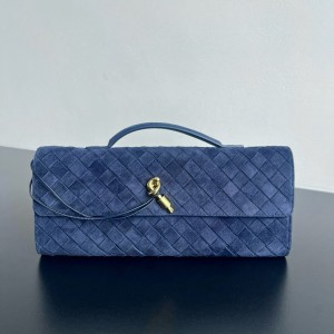 Клатч Bottega Veneta