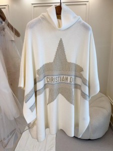 Свитер Christian Dior