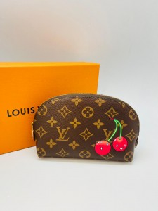 Косметичка Louis Vuitton