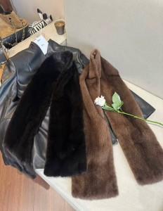 Норковый шарф Loro Piana