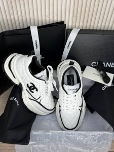 Кроссовки Chanel