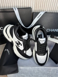 Кроссовки Chanel