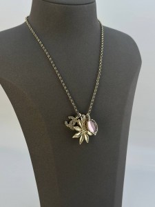 Кулон Chanel