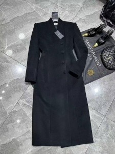 Женское Пальто Saint Laurent черное
