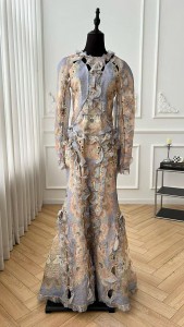 Женское платье Zimmermann бежевое