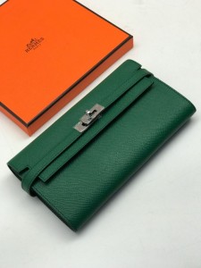 Женский кожаный кошелек Hermes зелёный