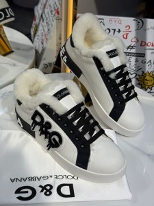 Женские меховые кеды Dolce&Gabbana белые