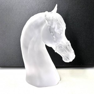 Статуэтка лошадь Daum