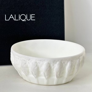 Хрустальная ваза для фруктов Lalique  белая