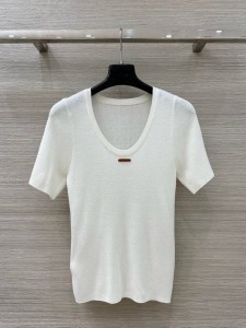 Женская футболка Miu Miu белая