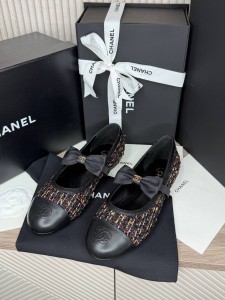 Женские твидовые балетки Chanel черные