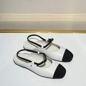 Женские боссоножки Chanel белые