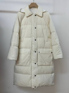 Женский пуховик Brunello Cucinelli белый