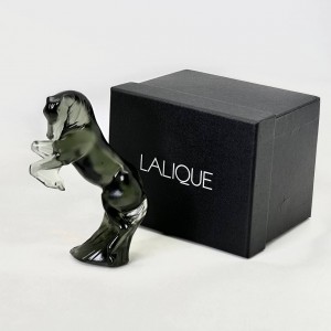 Хрустальная статуэтка Lalique cерая