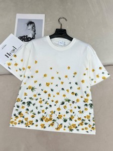 Женская футболка Christian Dior