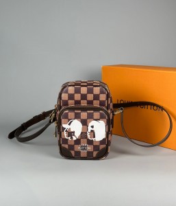 Мужская сумка мессенджер Louis Vuitton