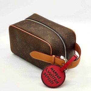 Косметичка Louis Vuitton коричневая