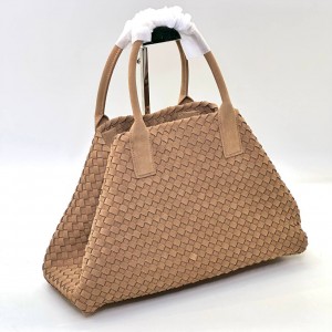 Женская замшевая сумка Bottega Veneta