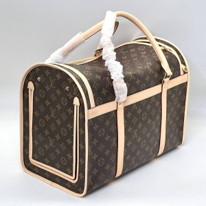 Доронжная переносная сумка Louis Vuitton