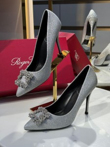 Женски туфли Roger Vivier