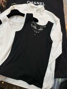 Женская майка Chanel черная