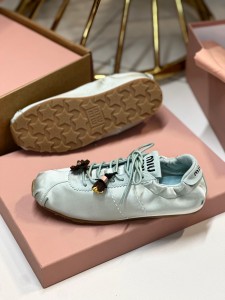 Женские кроссовки Miu Miu мятные