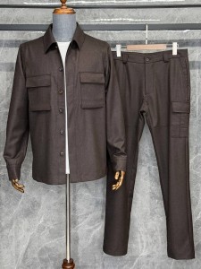 Мужской костюм Zegna коричневый