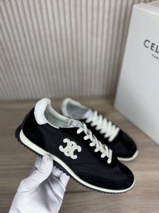 Женские кроссовки Celine черные