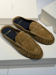 Женские замшевые мюли Saint Laurent  коричневые