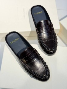 Женские мюли Saint Laurent  шоколадные