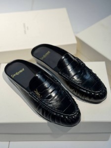 Женские  мюли Saint Laurent  черные