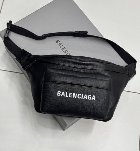 Мужская поясная сумка Balenciaga Мужская поясная сумка Balenciaga