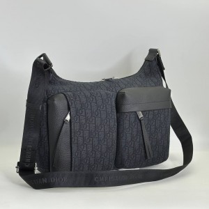 Мужская сумка мессенджер Christian Dior черная Мужская сумка мессенджер Christian Dior черная