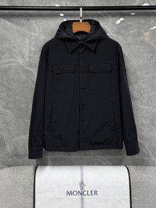 Мужская куртка со съемным подкладом Moncler черная