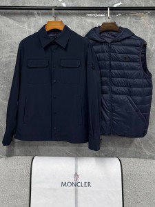 Мужская куртка со съемным подкладом Moncler синяя