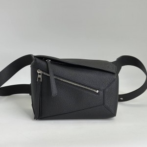 Мужской слинг Loewe