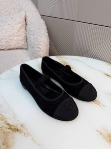 Женские балетки Chanel черные